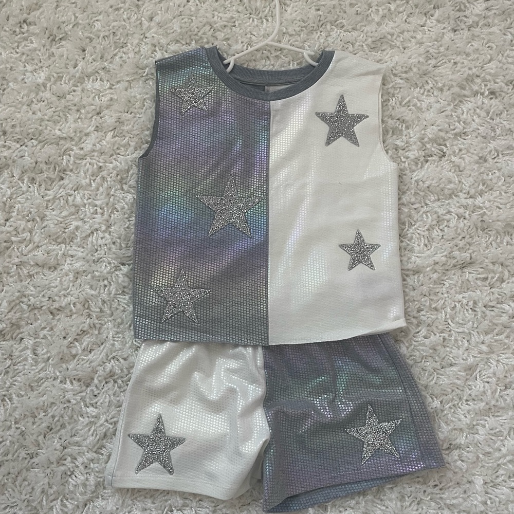 MIA New York girls outfit size M only worn once